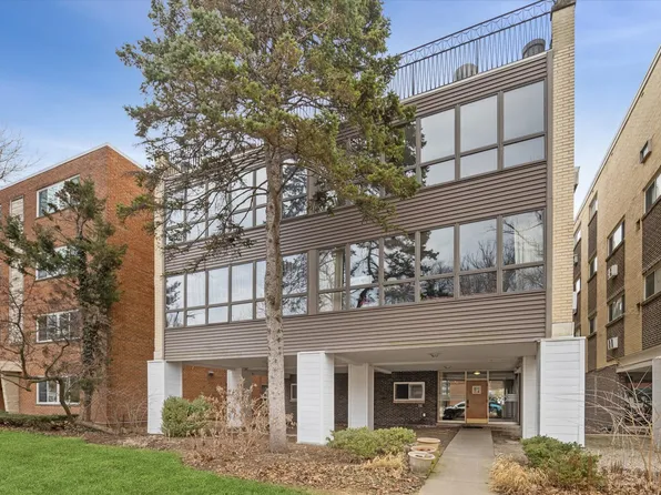 2726 Central St APT 2D, Evanston, IL 60201