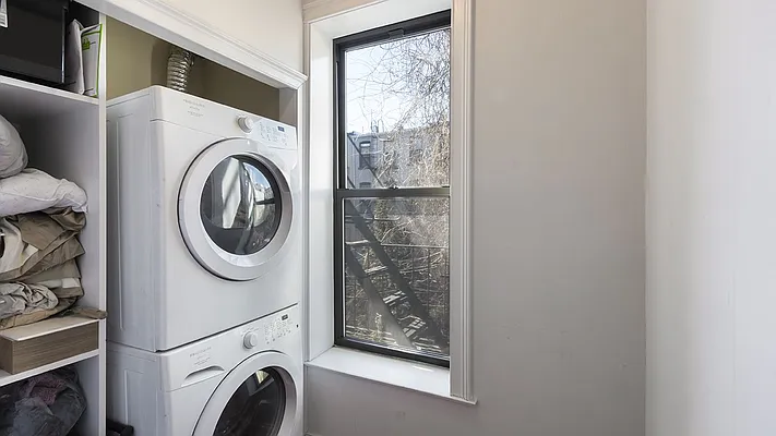 Rented by Garfield Realty  | media 20