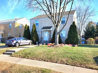 226 N 6th Ave, Manville, NJ 08835