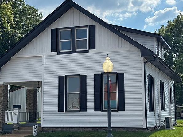 323 N Main St