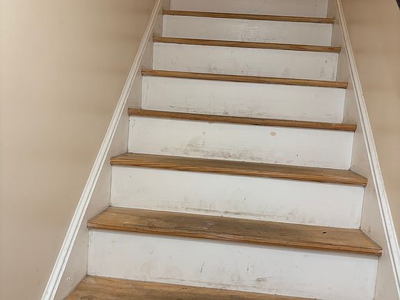 3rd image of 7 Boardman Ln #2