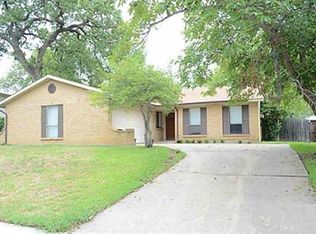 3112 Willow Bnd, Bedford, TX 76021
