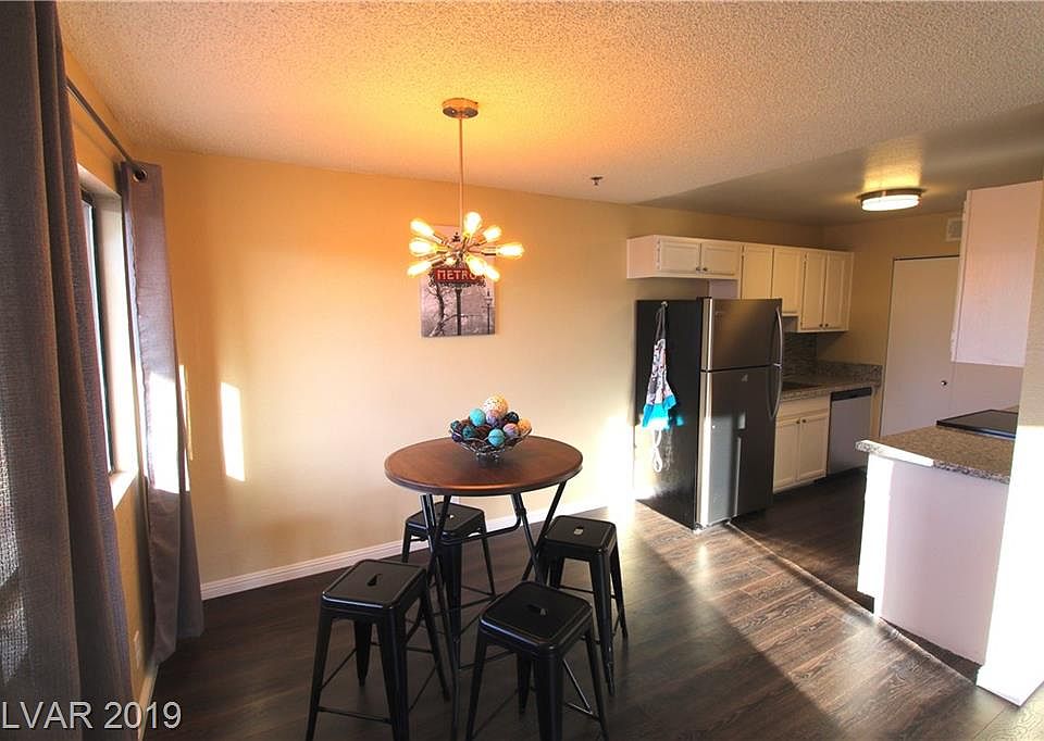 1st image of 1361 E University Ave APT 207