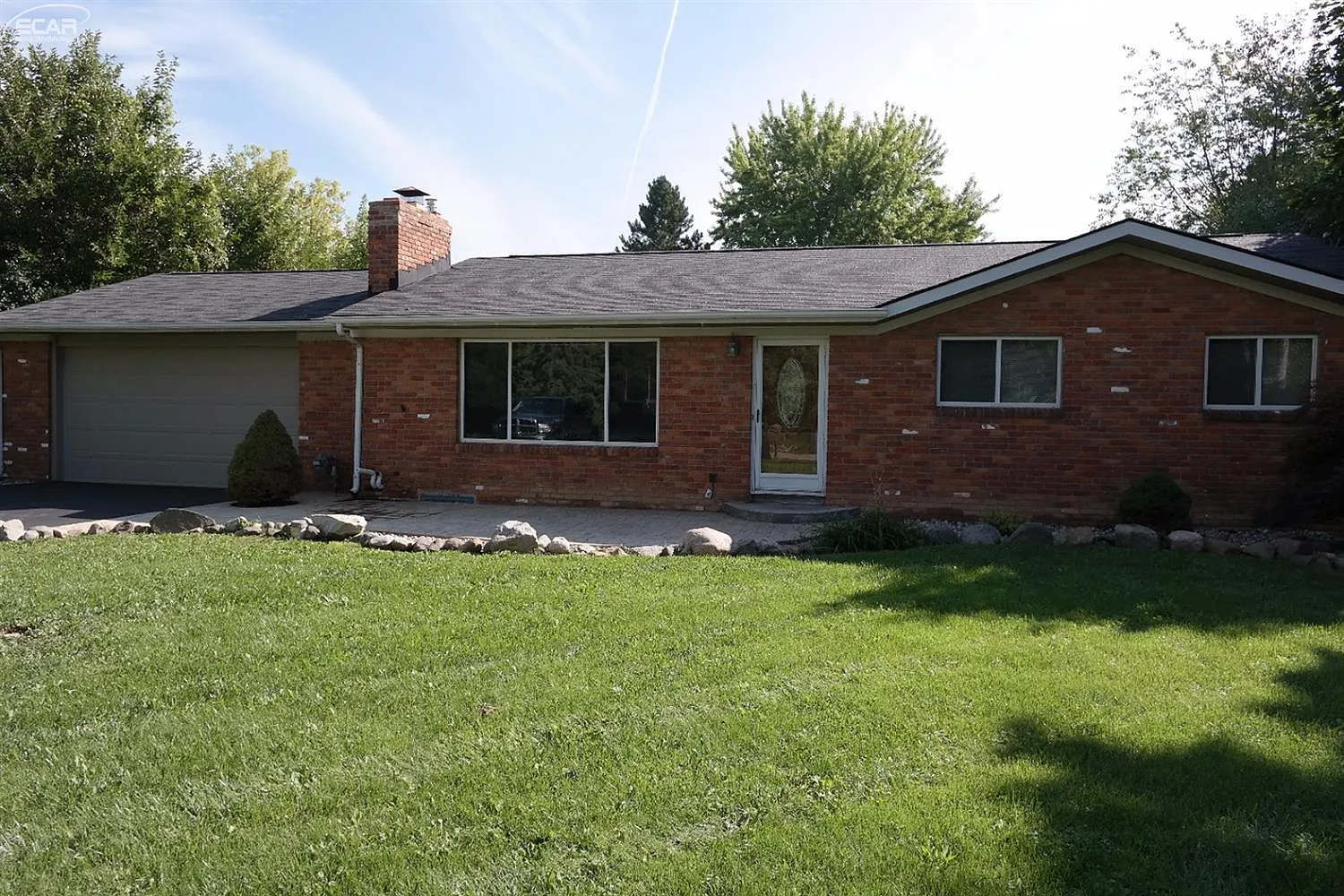 2459 Ketzler Dr photo 1
