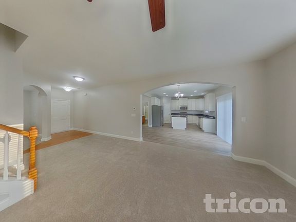 4th image of 1007 Forest Way Ct