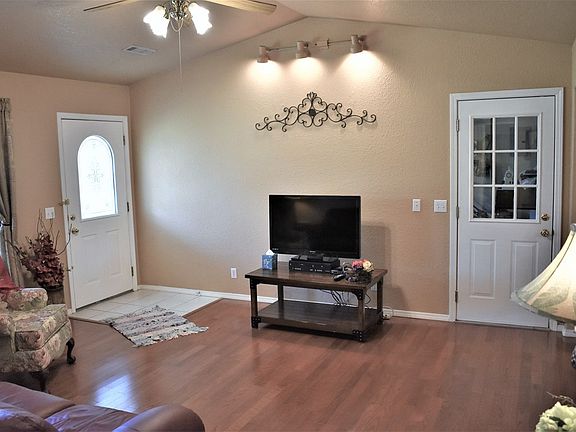 4th image of 2864 Colton Cv