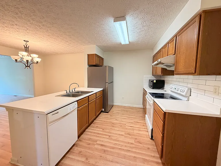 50 Tabilore Loop — Photo 11