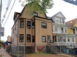 465 4th Ave, Newark, NJ 07107