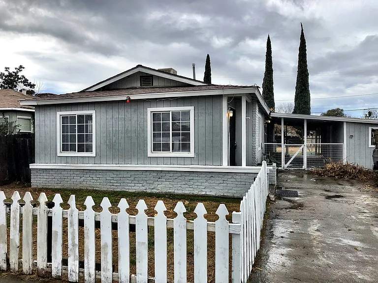 232 Albert Ave — Photo 1