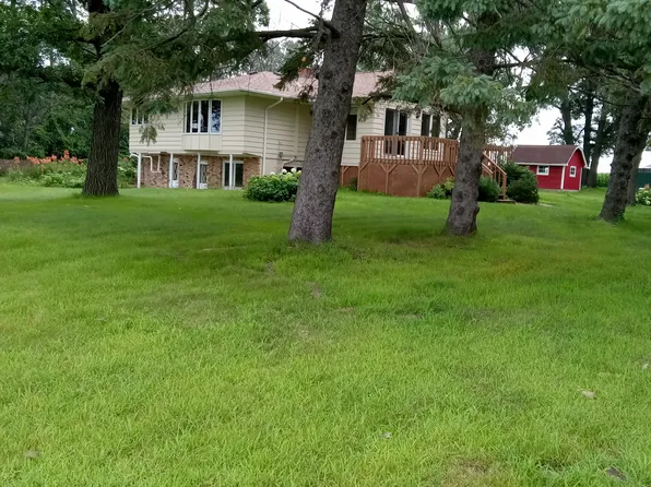 27233 University Ave NE, Isanti, MN 55040