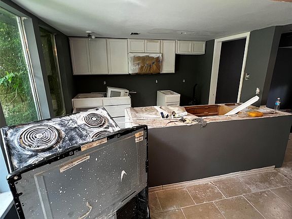5th image of 8560 Park Ln APT 74