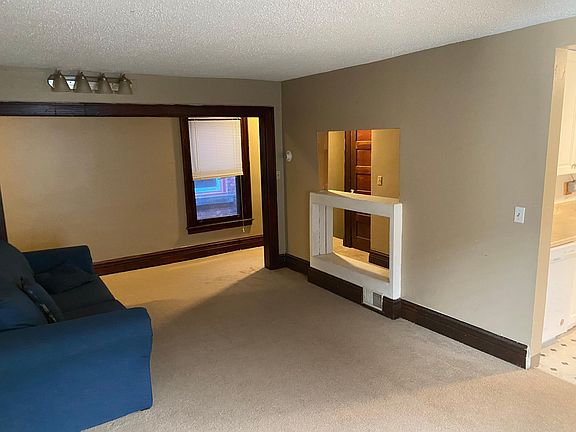 5th image of 229 West Ave #2