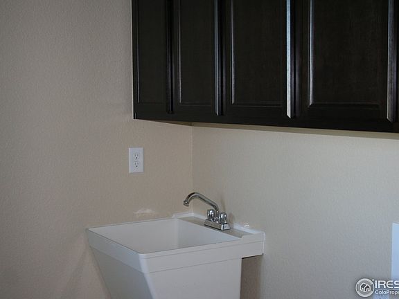 4th image of 6010 Carmon Dr