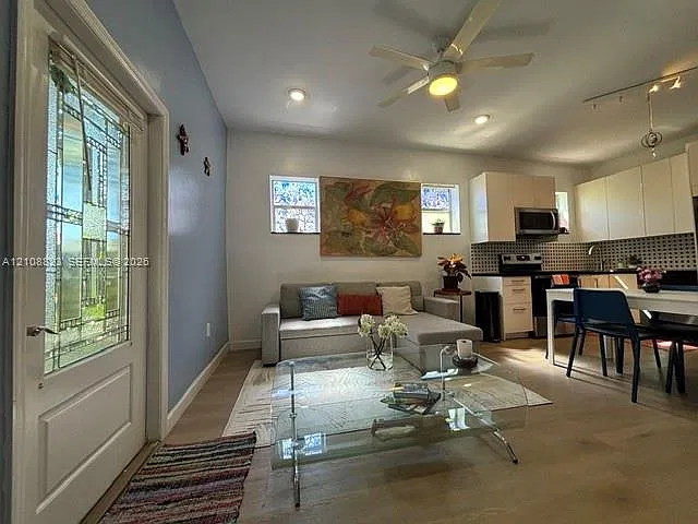 8220 NE 1st Pl — Photo 1