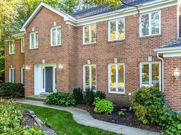 2nd image of 11 Exmoor Ln