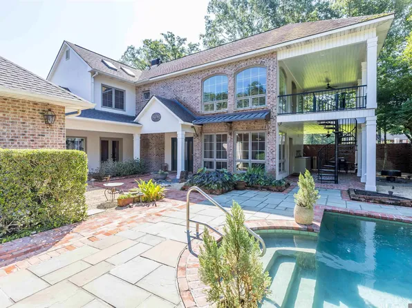 5867 Laurel Hill Ln, Saint Francisville, LA 70775