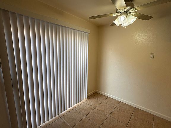 4th image of 211 E St #3