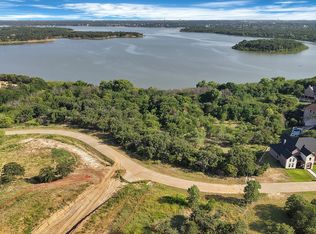 11 & 12 Oak Bluff Dr, Denton, TX 76210