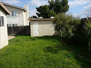 2nd image of 2833 Wyandotte Ave