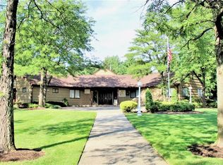 5 Kings Ct, Nanuet, NY 10954