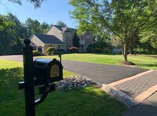 8 Stirrup Way, Princeton, NJ 08540