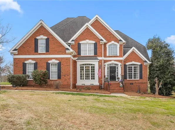 119 Feathery Ct, Summerfield, NC 27358