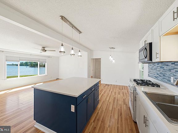 5th image of 529 Morattico Creek Rd