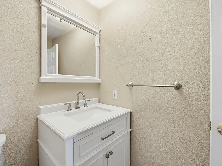 4500 Yorkfield Ct — Photo 25