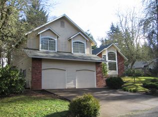2975 Timberline Dr, Eugene, OR 97405