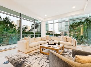 2025 Woodall Rodgers Fwy UNIT 23, Dallas, TX 75201