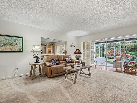 5th image of 215 Cypress WAY E #E2