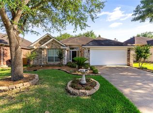 3135 Stratford Bend Dr, Sugar Land, TX 77498