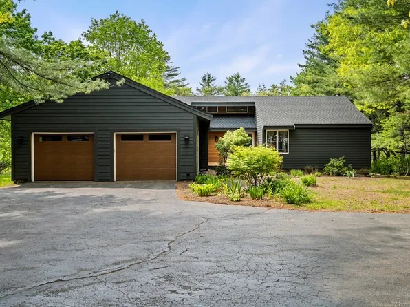555 Longley Rd, Groton, MA 01450
