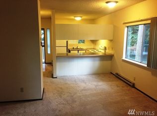 22101 66th Ave W APT 1A, Mountlake Terrace, WA 98043