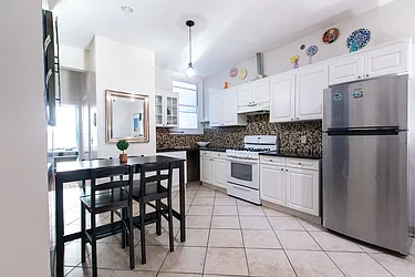 Rented by Apple Realty Group Corp