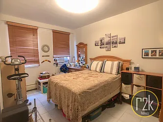 Rented by Realty 2000 Corp