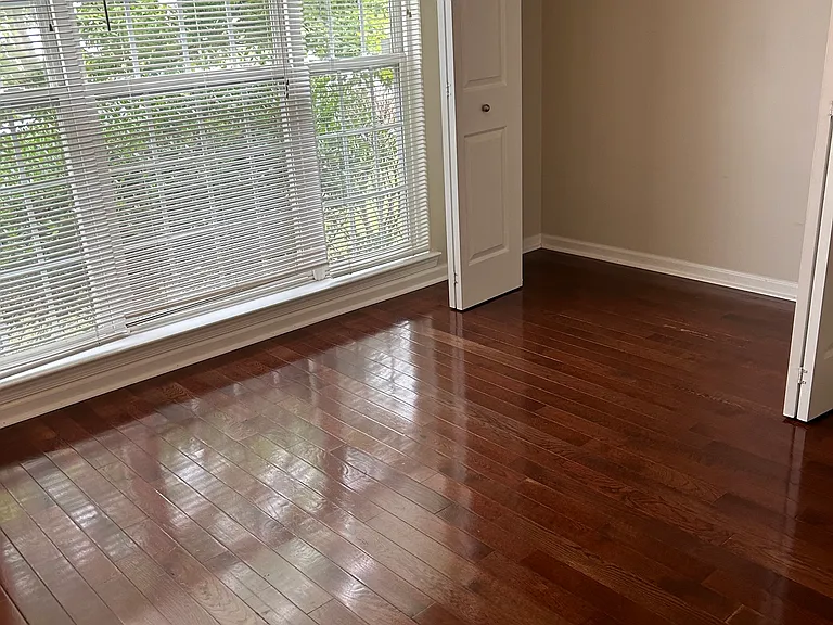 1704 Haleys Hope Ct — Photo 16