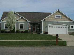 7042 Jasper Dr, Hudsonville, MI 49426