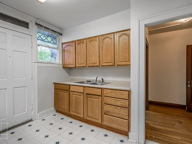 384 E. Maynard Ave — Photo 34