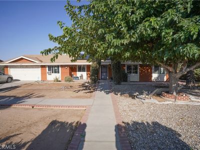 10373 Oakwood Ave, Hesperia, CA, 92345