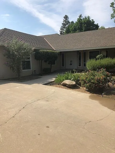472 Timmy Ave photo 1