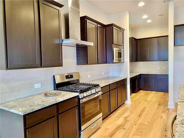 1265 Summerbrooke Cir #41 — Photo 8