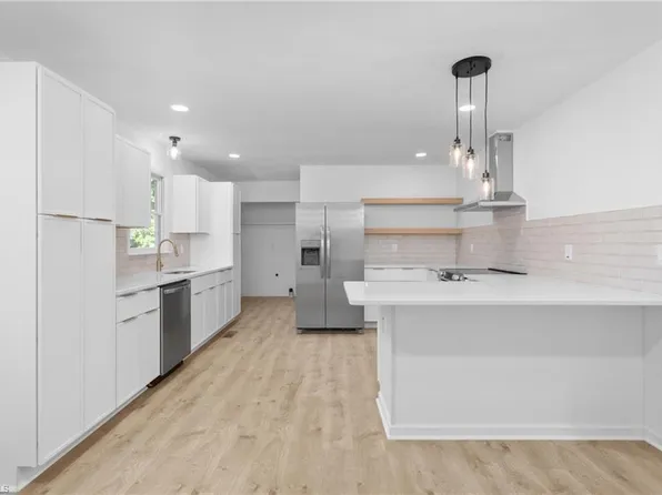 2282 Valewood Dr, Asheboro, NC 27205