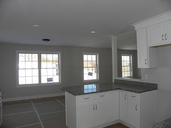 3rd image of 302 Karatzas Avenue Lot 0
