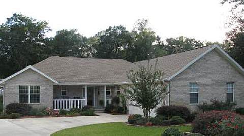 1st image of 800 NW Emerald Lakes Dr
