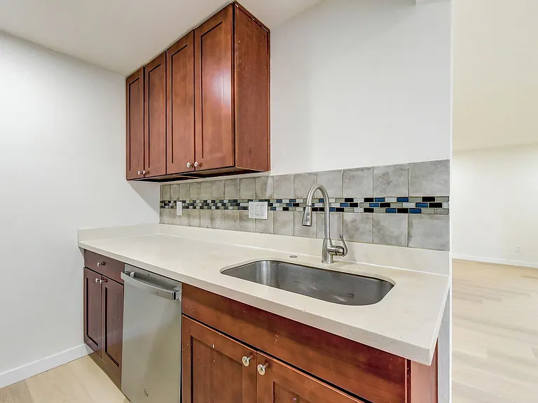 1605 Maple Ln #B — Photo 13