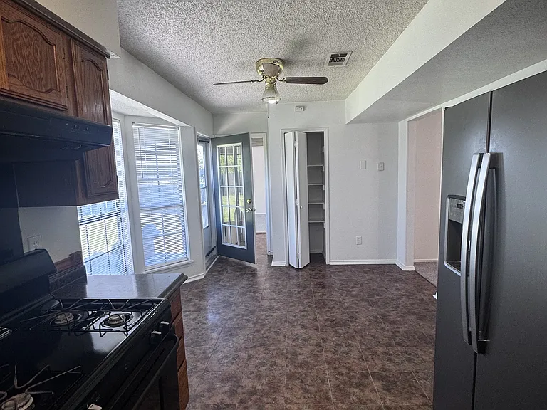 1613 Bobby Lee Dr — Photo 57