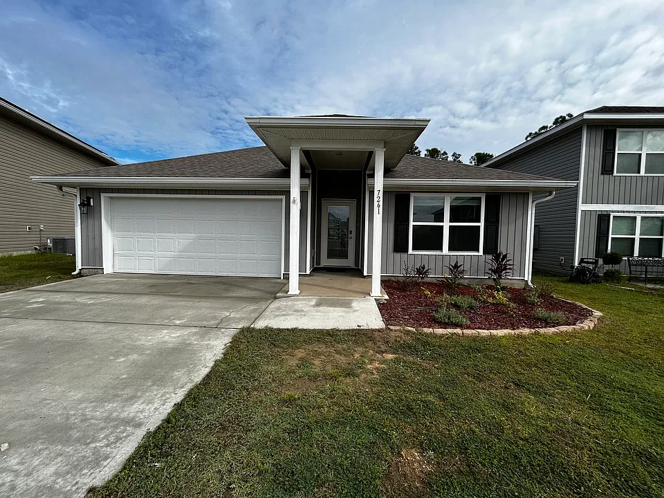 7261 Ellie B Dr
