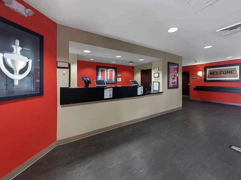 Lobby and Guest Check-in