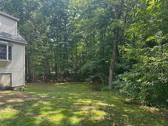 4th image of 162 E East Dixfield Road